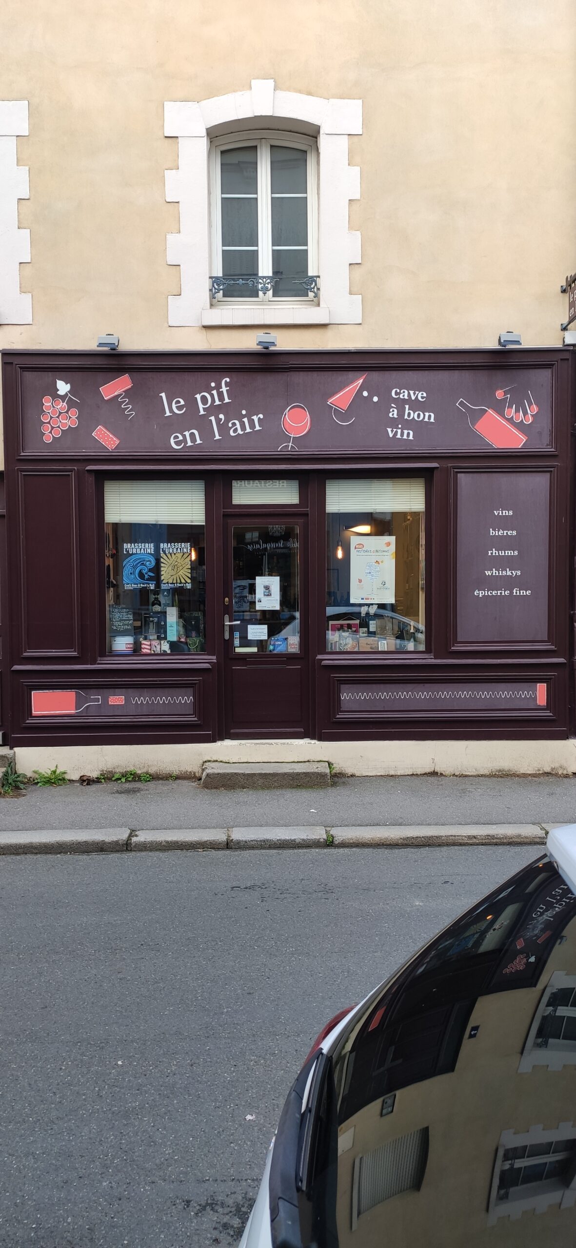 Devanture Cave Le Pif en l'Air - Centre de Rennes